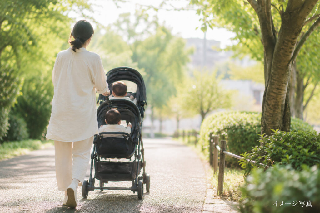 双子育児に、仕事なんて無理だと思ってた。